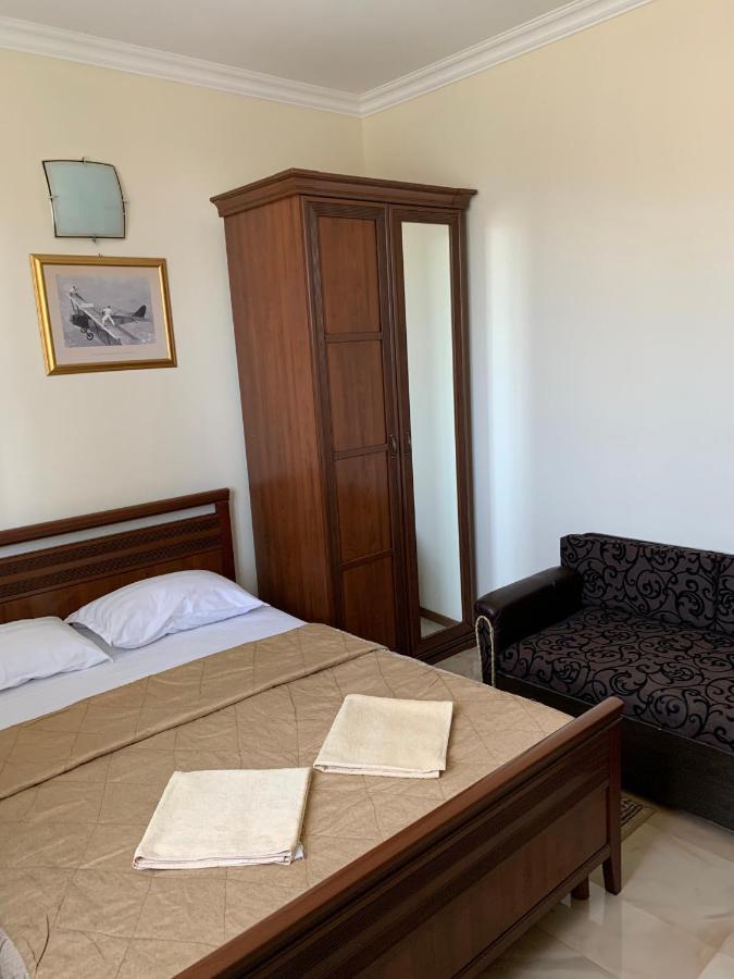 Guest House Aphyn Leto Gagry Zewnętrze zdjęcie